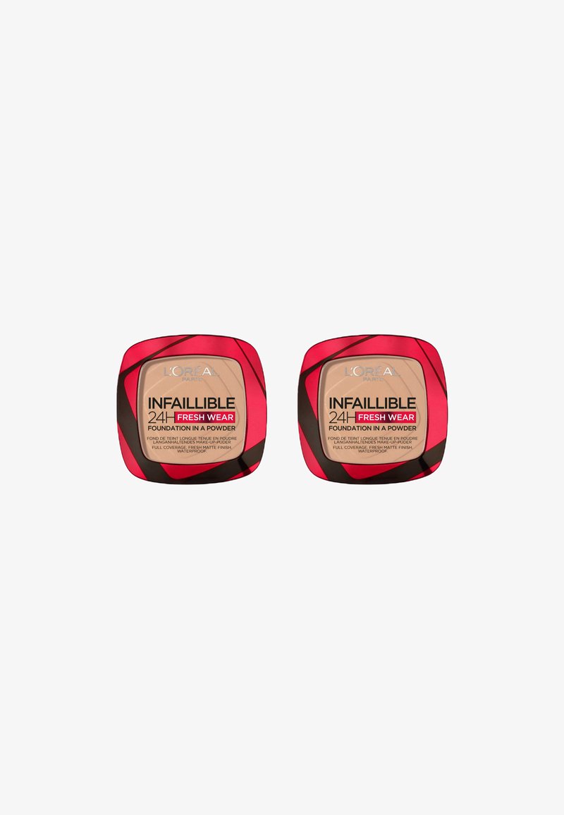 Deux compacts carrés de fond de teint en poudre L'Oréal Infallible 24H Fresh Wear. Chacun a un design rose et noir, avec une finition mate.