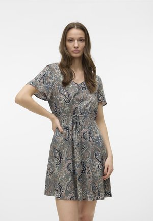 VMEASY SHORT DRESS  - Day dress - laurel wreath/kira