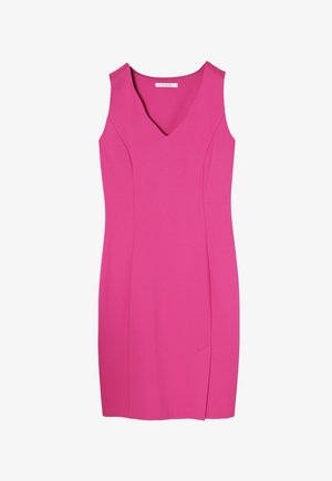 Robe ajustée sans manches en matériau rose vif avec un décolleté en V, des coutures arrondies et une jupe mi-cuisse. Texture lisse.