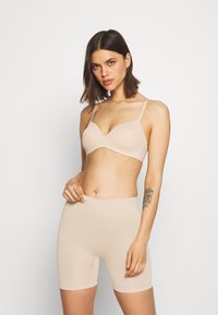 Anna Field - 2PP SEAMLESS SHORTS - Lenjerie modelatoare - beige Imagine miniatură 1