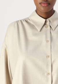 DRYKORN FLANNA - Camicia - light brown