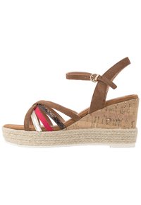 Marco Tozzi Espadrille - cognac