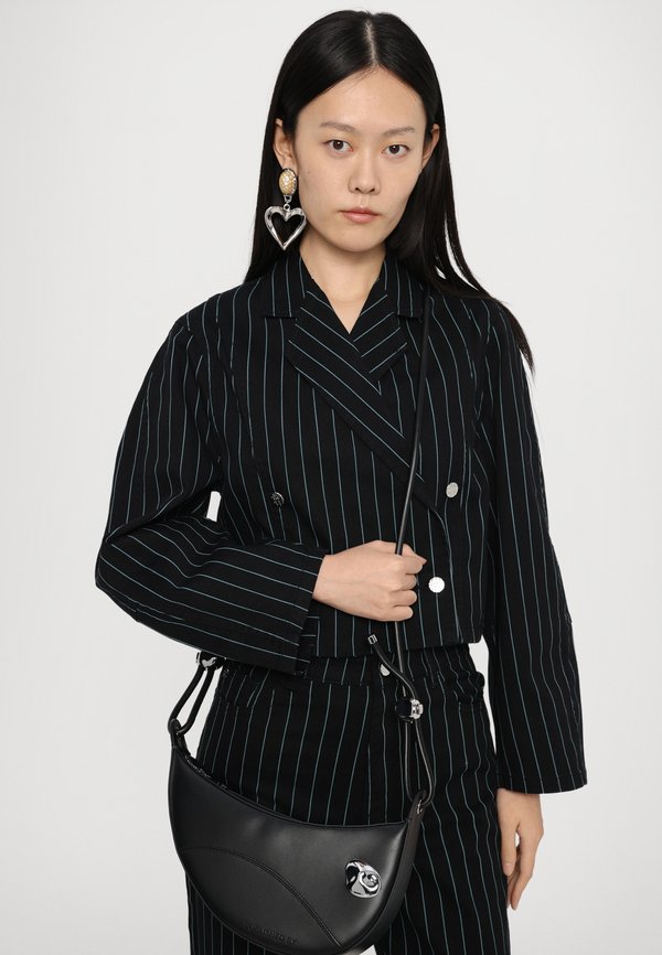 NINI - Straight leg jeans2