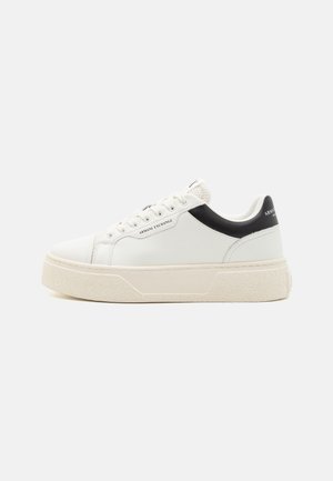 Armani Exchange LION - Sneakers basse - off white/black
