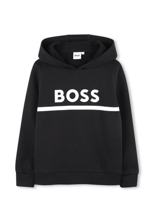 Sweat à capuche noir à manches longues, avec le mot « BOSS » en lettres blanches majuscules au-dessus d'une bande blanche horizontale sur la poitrine.