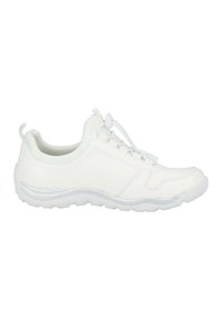 Zapatilla deportiva blanca hecha de material sintético, con una textura suave, diseño sin cordones con cierre de toggle y suela de goma texturizada.