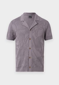 Πουκάμισο με κοντά μανίκια σε λεβάντ χρώμα, με κουμπιά, υφασμένα αφηρημένα σχέδια και γιακά τύπου camp, με ετικέτα "BOSS" στο εσωτερικό του λαιμού.