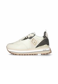 Sneaker bianco e beige con un design marrone testurizzato sul lato, dettagli oro e una suola in gomma a contrasto. Design alla moda con lacci.