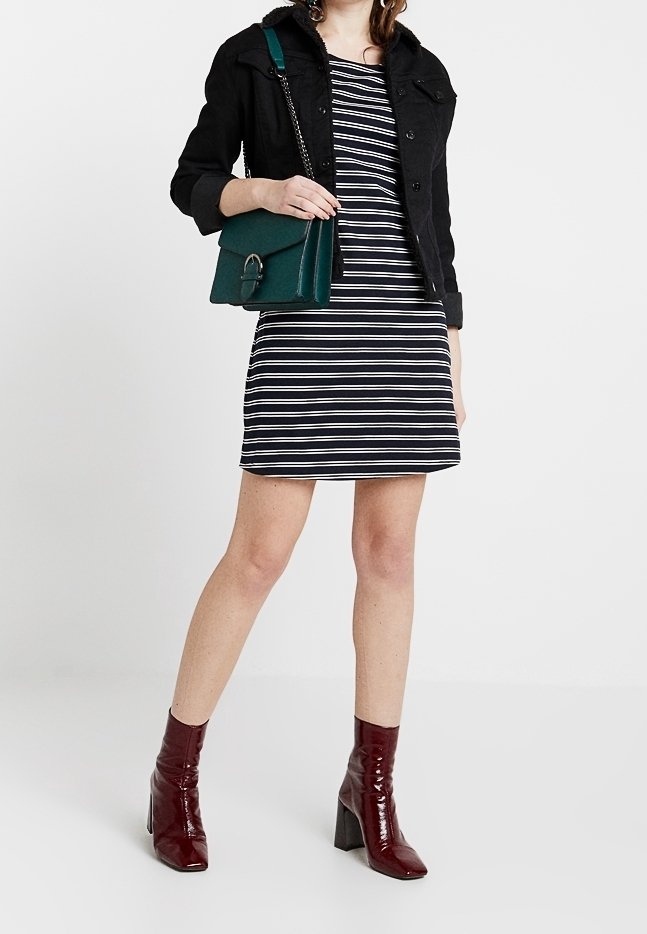 ONLY Robe en jersey dark blue/bleu marine (Seconde main