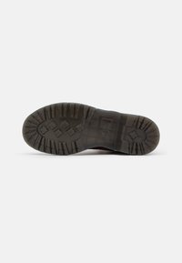 Dr. Martens Stivaletti stringati - brown