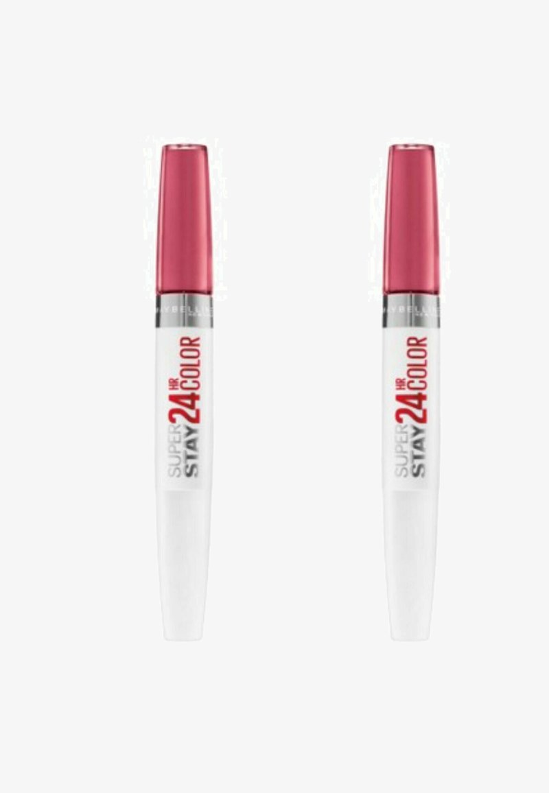 Deux stylos à lèvres blancs avec des caps rouge métallisé, étiquetés "Super Stay 24HR Color". Le design est épuré avec une esthétique simple et moderne.