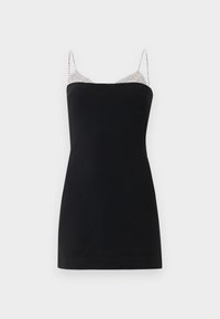 Abito mini nero con scollatura dritta, sottili spalline decorate con gioielli e dettagli scintillanti nella parte superiore del busto su sfondo bianco semplice.