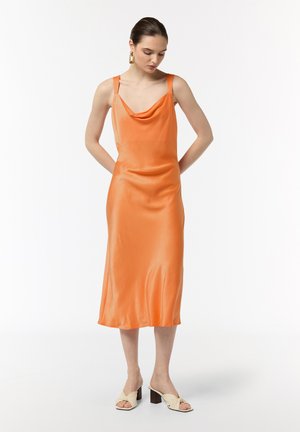 MIT WASSERFALL-AUSSCHNITT - Cocktailkleid/festliches Kleid - orange