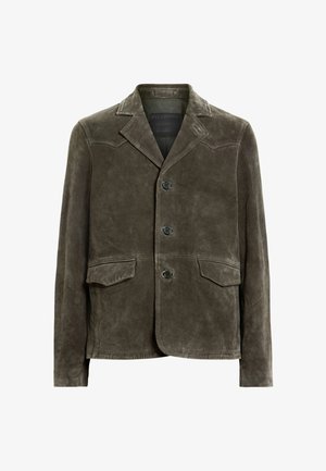 Braune Wildlederjacke mit Reverskragen, Drei-Knopf-Verschluss und zwei aufgesetzten Taschen vorne. Hat eine glatte Textur und eine taillierte Passform.