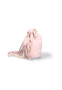Borsa a secchiello in suede rosa con dettagli in frange, chiusura a cordoncino e un accento dorato. Tessuto morbido con una forma arrotondata.