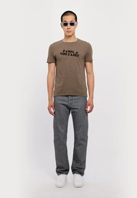 Zadig & Voltaire TOMMY  - T-Shirt print - cognac