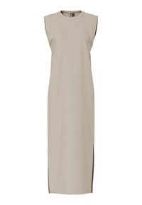 Vestido sin mangas de color beige hecho de una tela suave, con un diseño recto y aberturas laterales para facilitar el movimiento. Cuello redondo sencillo.