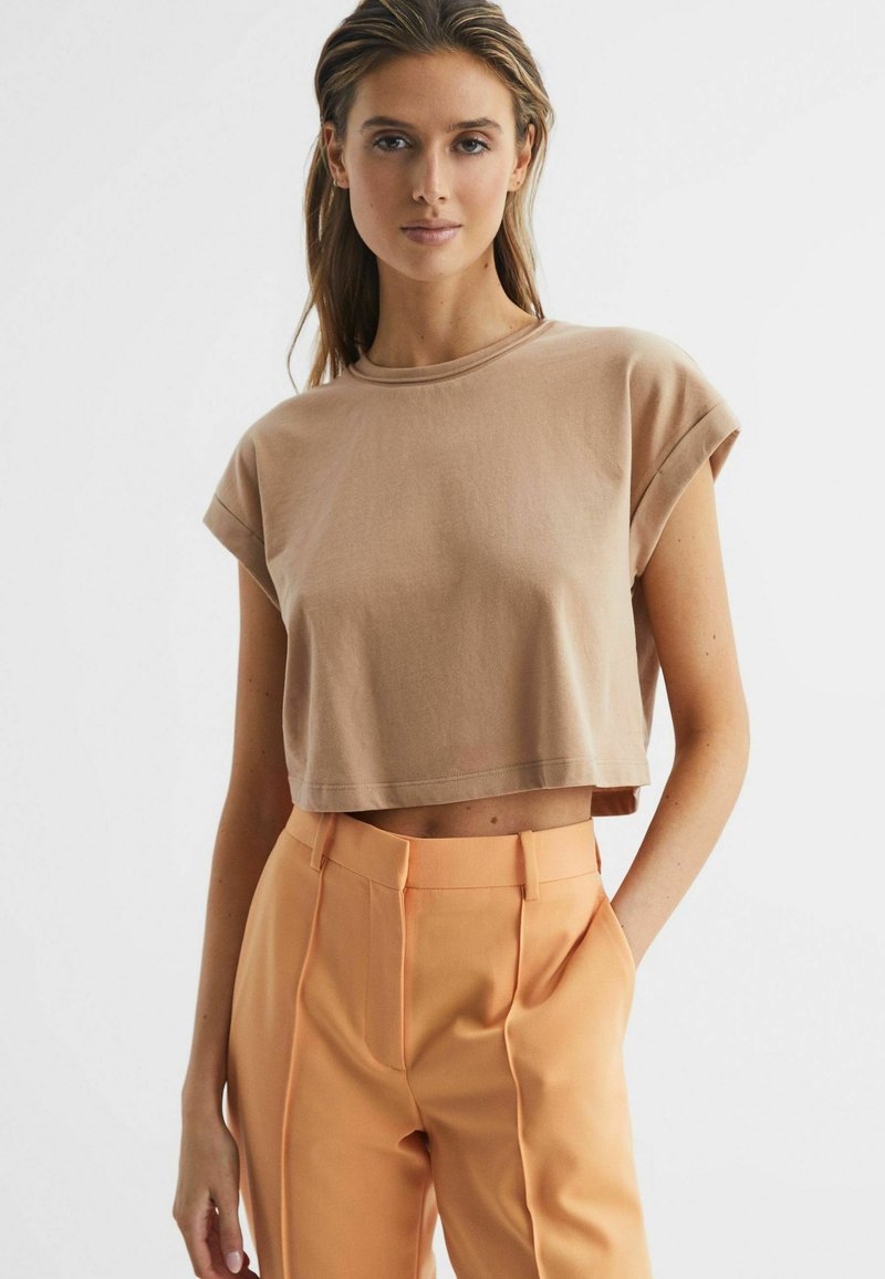 Reiss Paprasti marškinėliai - camel