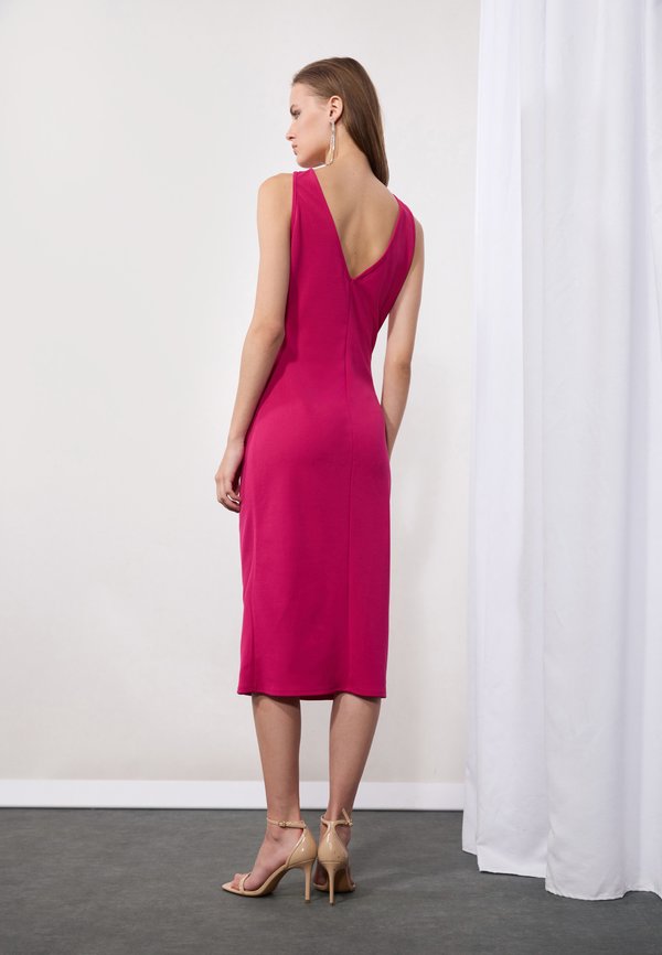 Shift dress - cerise2