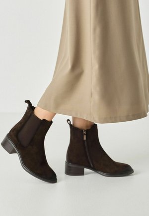 Tamaris, CHELSEA BOOT - Støvletter - mocca suede