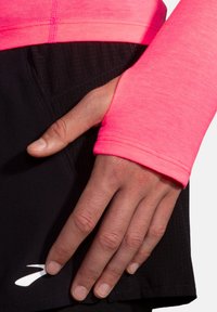 Brooks HIGH POINT - Pikkade varrukatega topp - neo pink