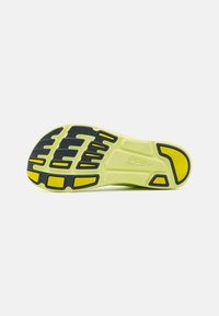 Altra ESCALANTE 4 - Chaussures de running sur route - green