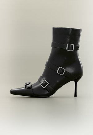 Even&Odd by Zalando, Bottines à talons hauts - black