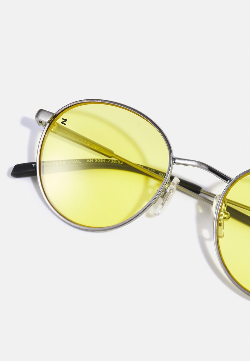 Herren Taschen & Koffer | Arnette THE PROFESSIONAL Sonnenbrille yellow/gunmetal - ZR25055 Herren Taschen & Koffer | Arnette THE PROFESSIONAL Sonnenbrille yellow/gunmetal - ZR25055