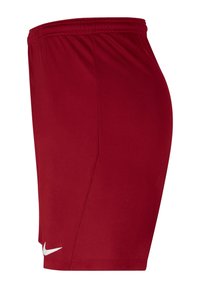Pantalones cortos deportivos rojos hechos de una tela suave. Presentan una cinturilla elástica y un logo blanco de Nike en la parte inferior izquierda.
