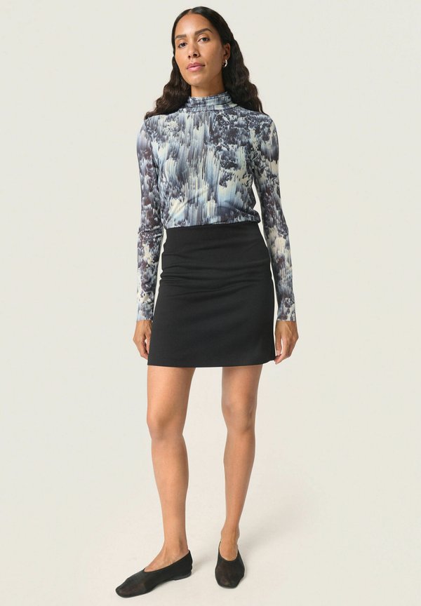 HARTLEY MOCKNECK - Blouse3