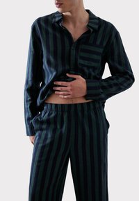 Chelsea Peers STRIPE SET - Pyjama set - green