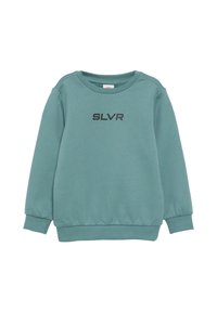 Licht teal sweatshirt met een ronde hals, ribgebreide manchetten en zoom. De voorkant heeft de tekst "SLVR" in vetgedrukte zwarte letters.