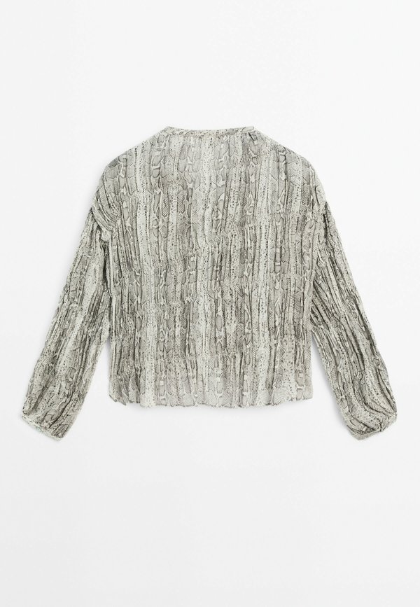 SNAKESKIN  WITH ELASTIC DETAIL  - Blouse3