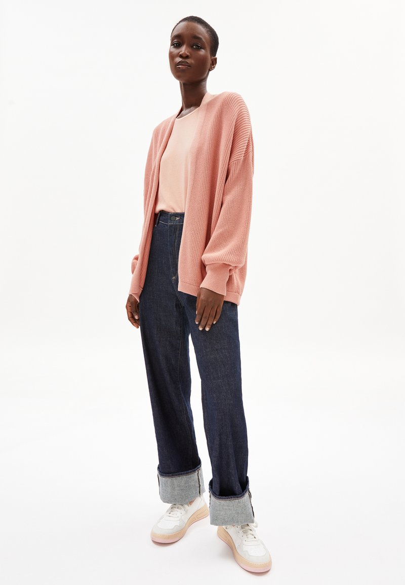 Damen Strickjacken | ARMEDANGELS VILDANAA SOFT Strickjacke peach blossom/nude - WU13205 Damen Strickjacken | ARMEDANGELS VILDANAA SOFT Strickjacke peach blossom/nude - WU13205