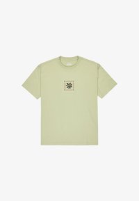 Unselected, green black