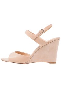 KIOMI High heeled sandals - nude