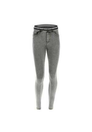 MIT UMSCHLAGBAREM TAILLENBUND - WASHED - Skinny-Farkut - grey denim