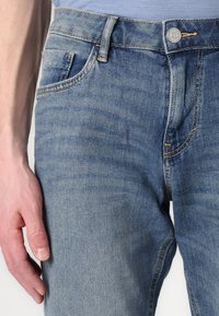 TOM TAILOR JOSH  - Vaqueros rectos - clean light stone blue denim