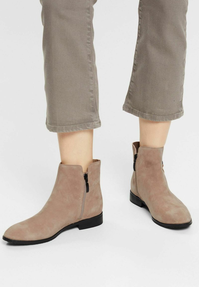 esprit bottines