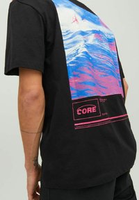 Jack & Jones CREW NECK - T-shirt z nadrukiem