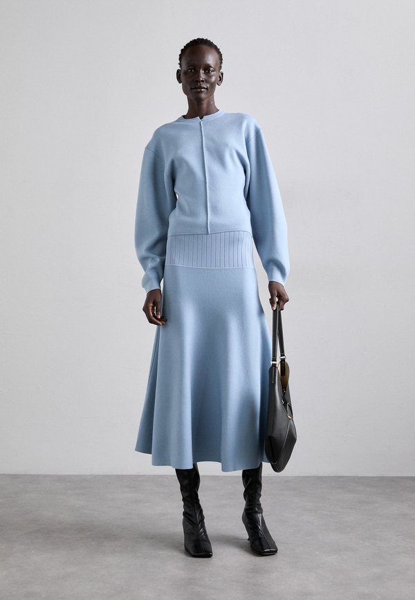 CAROLINA IN SOUFFLE - Jumper2