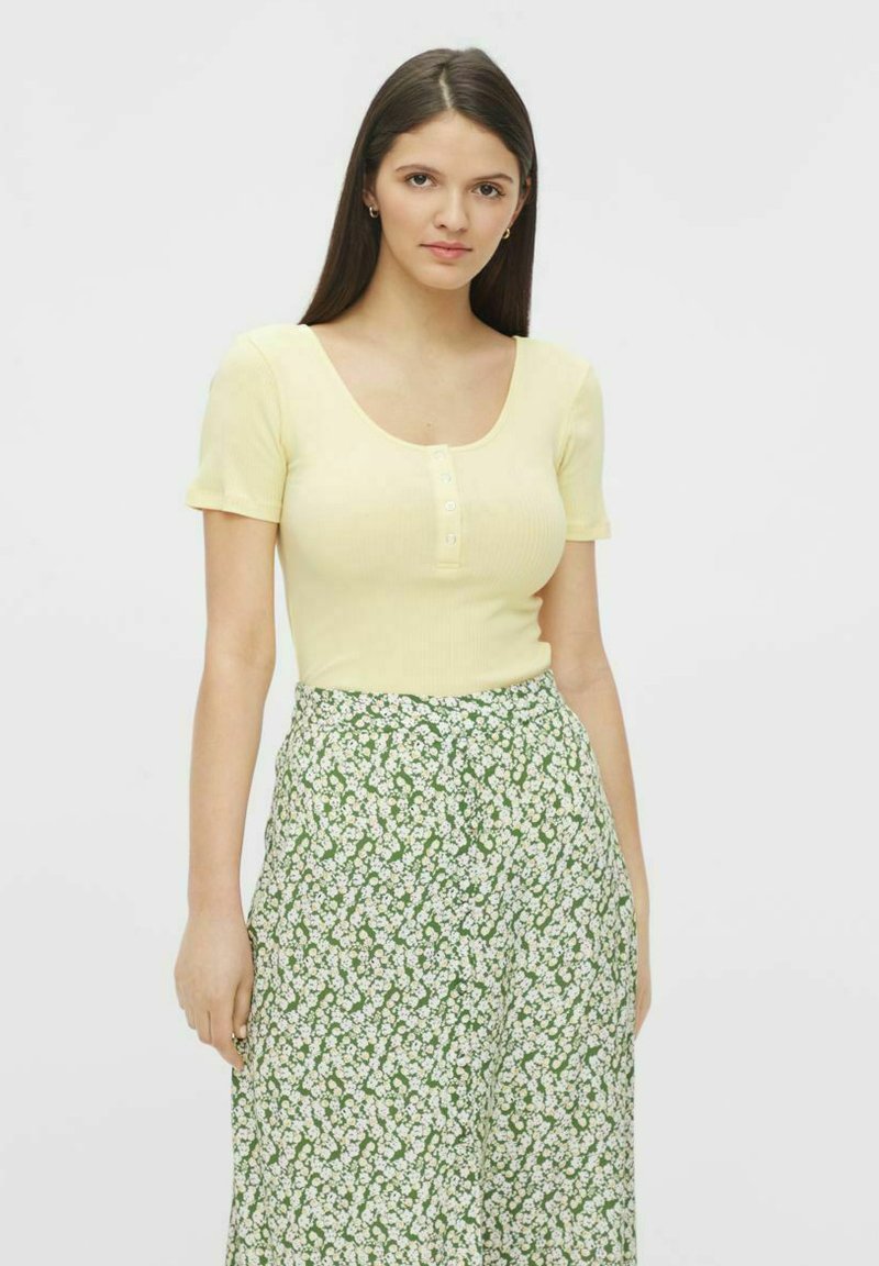 Pieces PCKITTE - T-shirt básica - pale banana