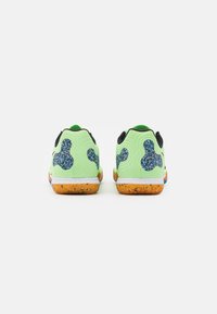 Nike Performance REACT GATO - Botas de futebol de salão - lime glow/black/white/light photo blue