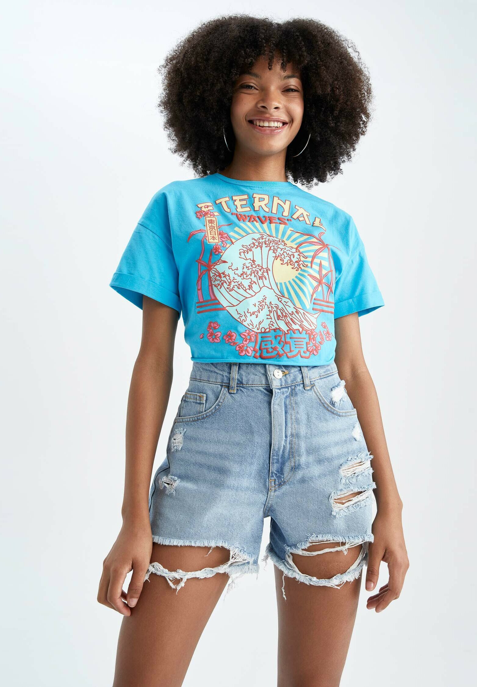 DeFacto Damen T-Shirt Mit V-Ausschnitt – Aus 100% Baumwolle, Weich & Bequem