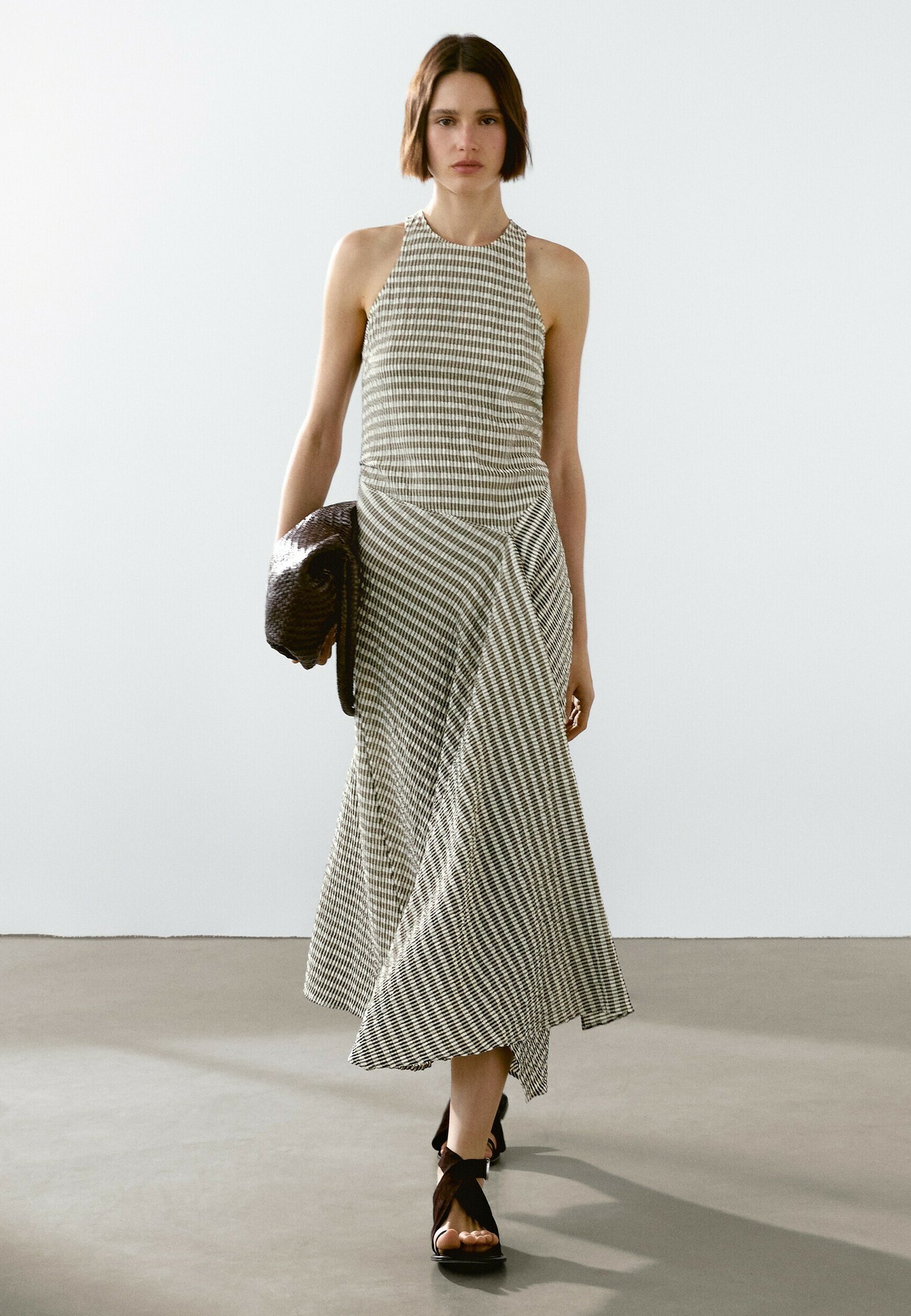 【Massimo Dutti】Long dress with contrast ribbons Long dress with contrast ribbons · Khaki · Smart / Dresses