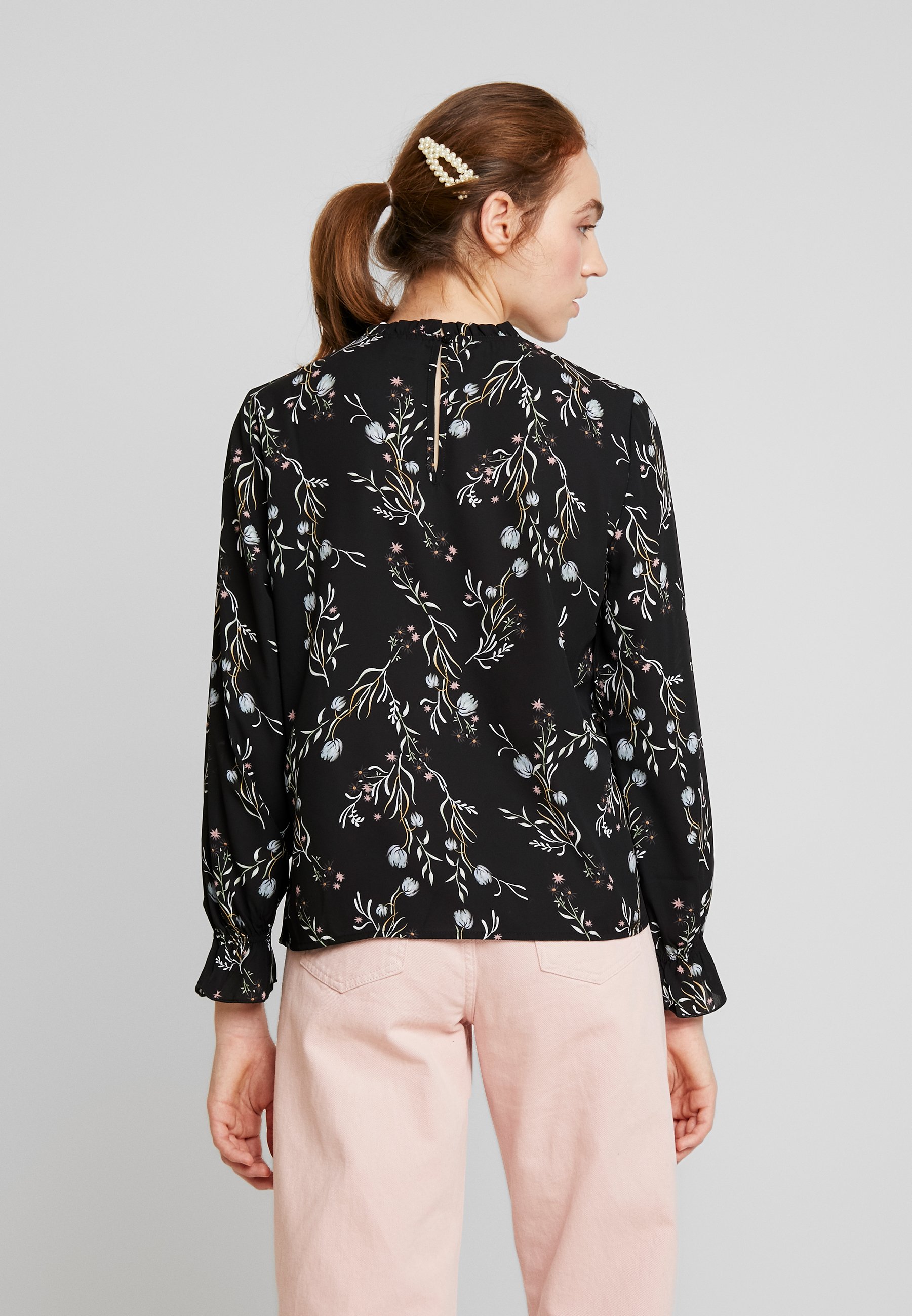 JDY Blouse black Zalando.nl JDY JDYRUBY TUNIC Blouse black Zalando.nl