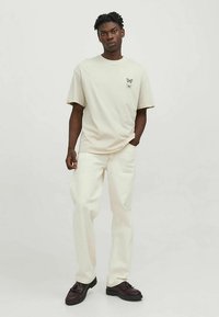 Jack & Jones CREW NECK - T-shirt print - moonbeam
