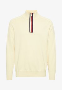 Selectat, cloud dancer