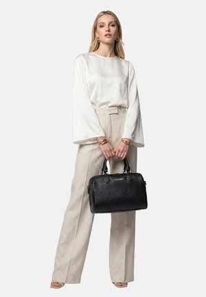 Marc Ellis, MARC ELLIS SHOULDER BAG - Handbag - black
