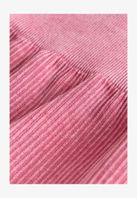 Geselecteerd, raspberry pink